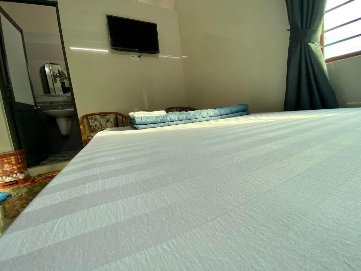 Nha Nghi Duy Tan Motel 140 Nguyen Du 0353007568 Quang Ngai Luaran gambar