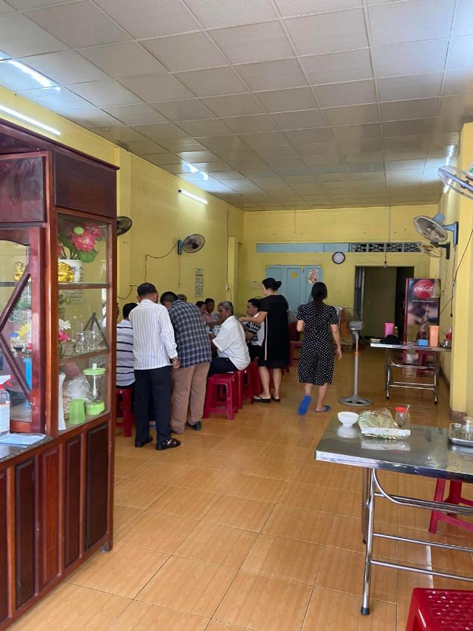 Nha Nghi Duy Tan Motel 140 Nguyen Du 0353007568 Quang Ngai Luaran gambar